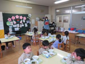 年中給食1
